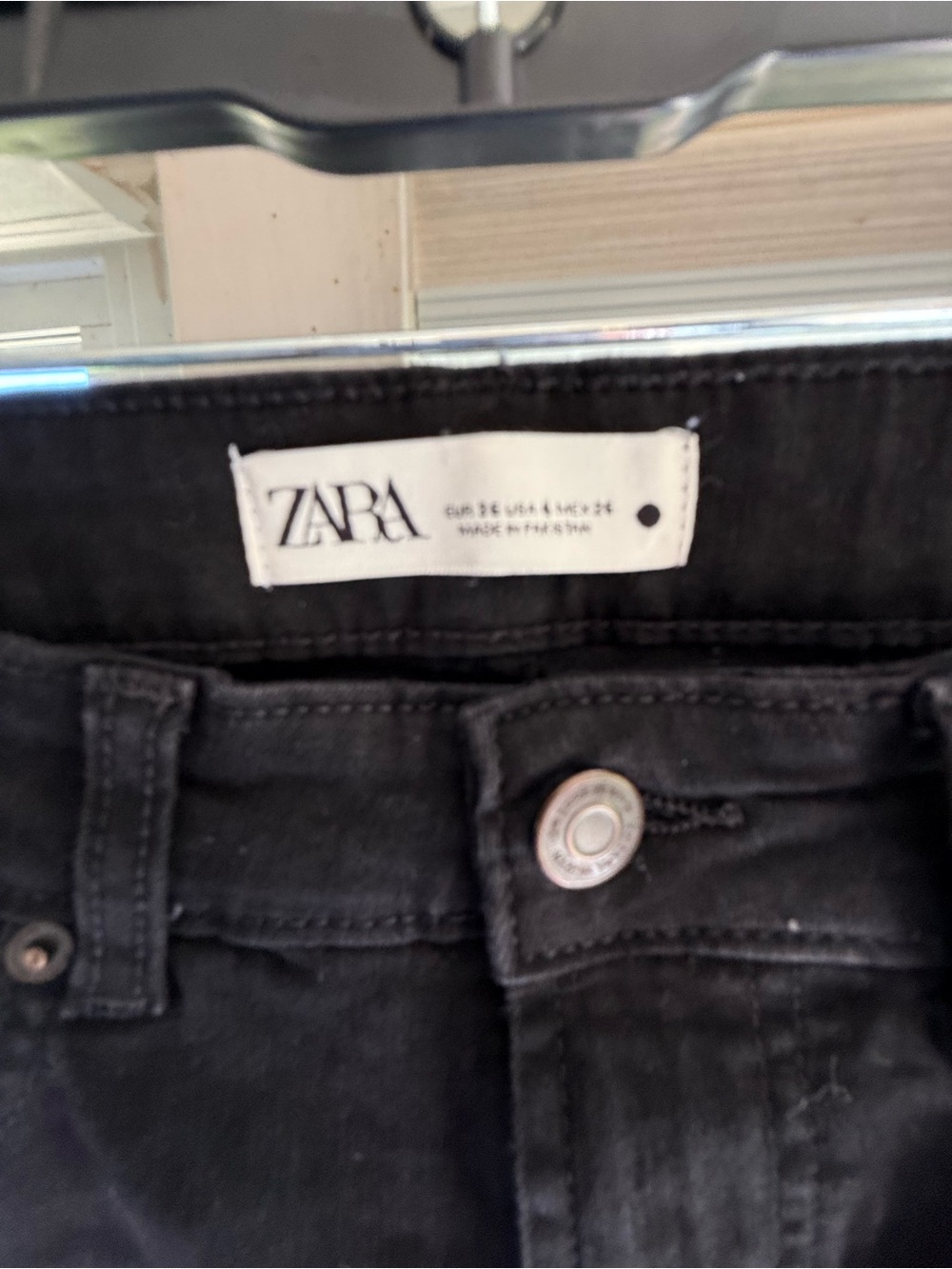 Zara Black High-Rise Denim Jeans